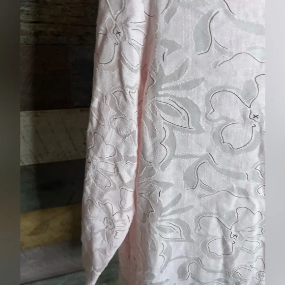 Sag Harbor Petite Medium PM Pink Floral button Front Blouse Top - Picture 4 of 7